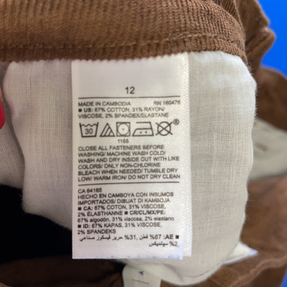 Old Navy Corduroy Skinny Pants - Picture 4 of 4